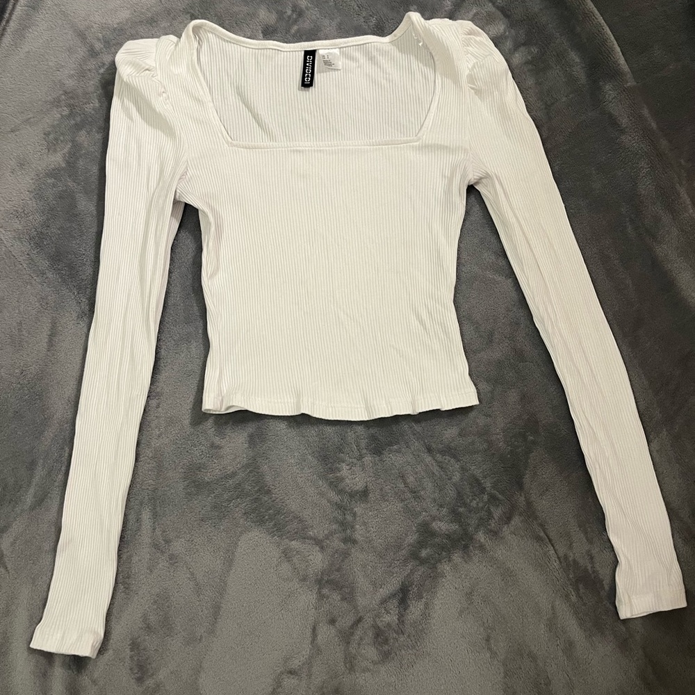 Puff Sleeve love sleeve top